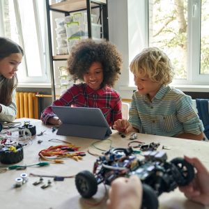 Robotics for kids and beginners with Arduino